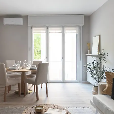 Thea By Welchome Apartamento